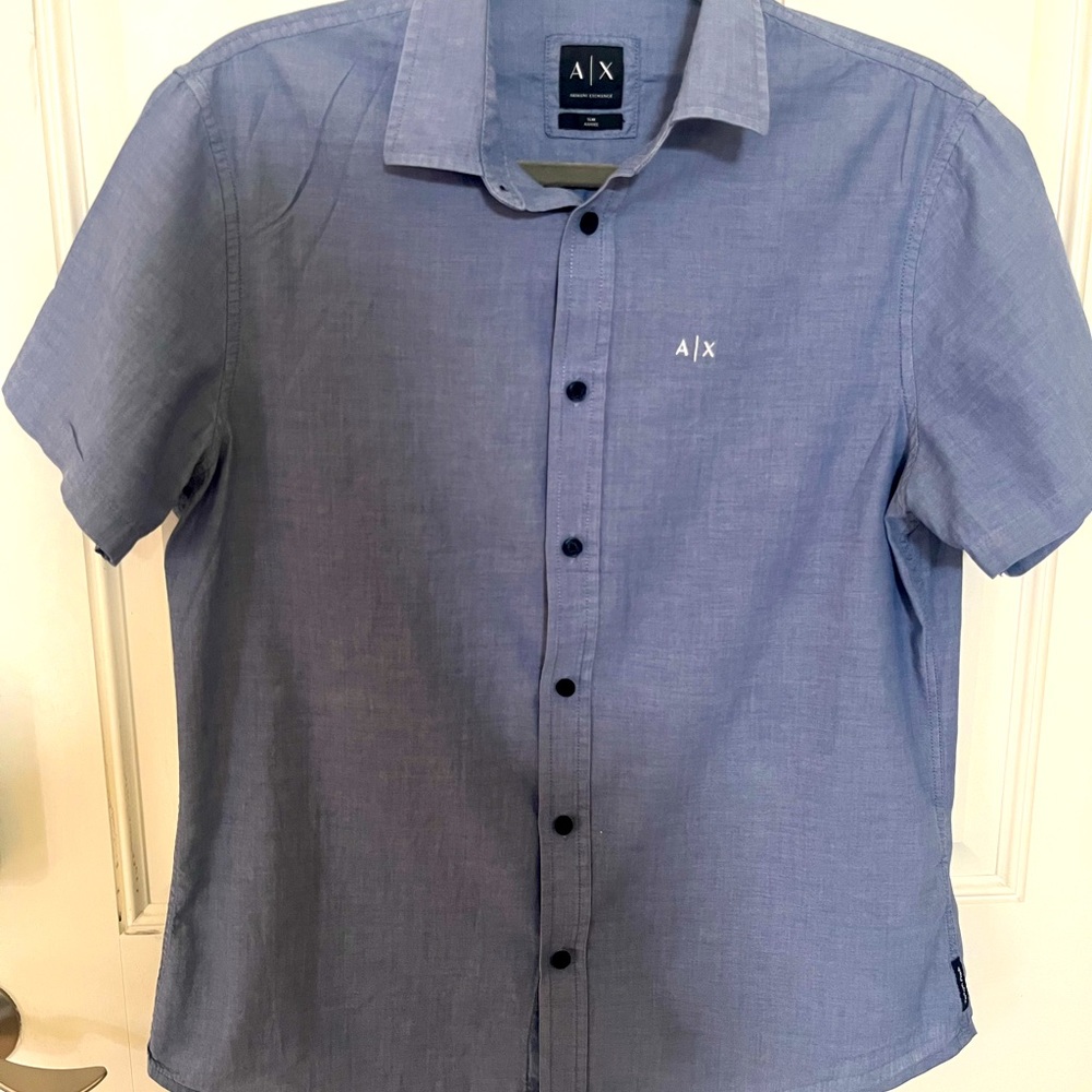 Armani Exchange Slim fit button down shirt-Size Medium